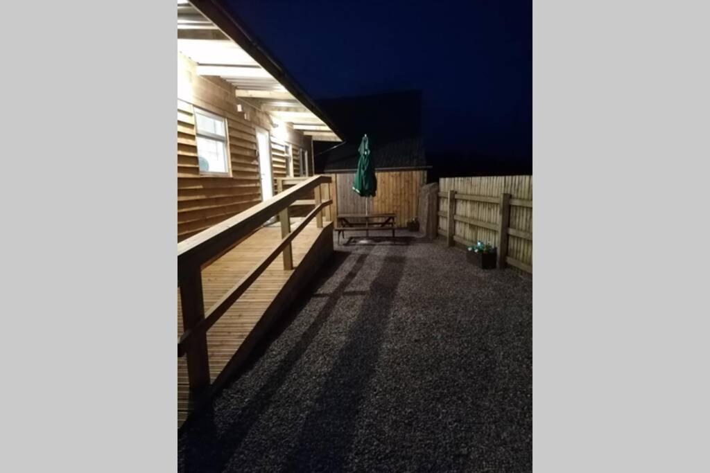 Featheredge Corner Lodge Веллс Екстер'єр фото