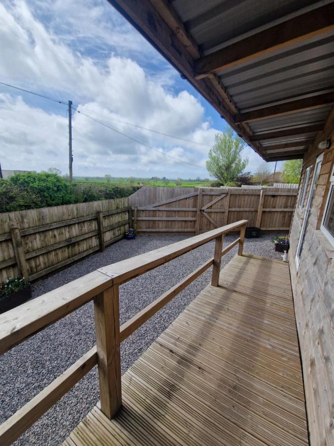 Featheredge Corner Lodge Веллс Екстер'єр фото
