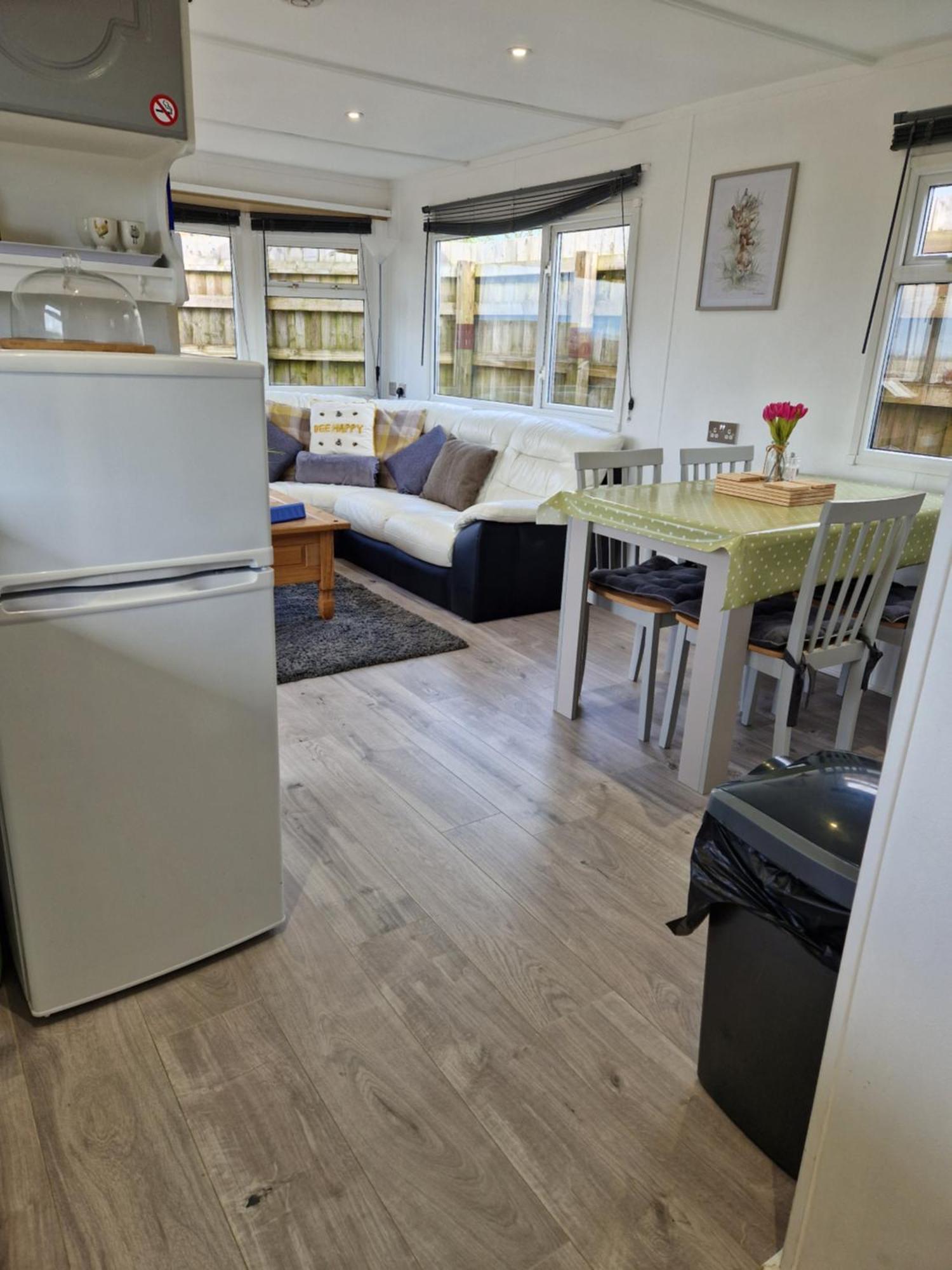 Featheredge Corner Lodge Веллс Екстер'єр фото