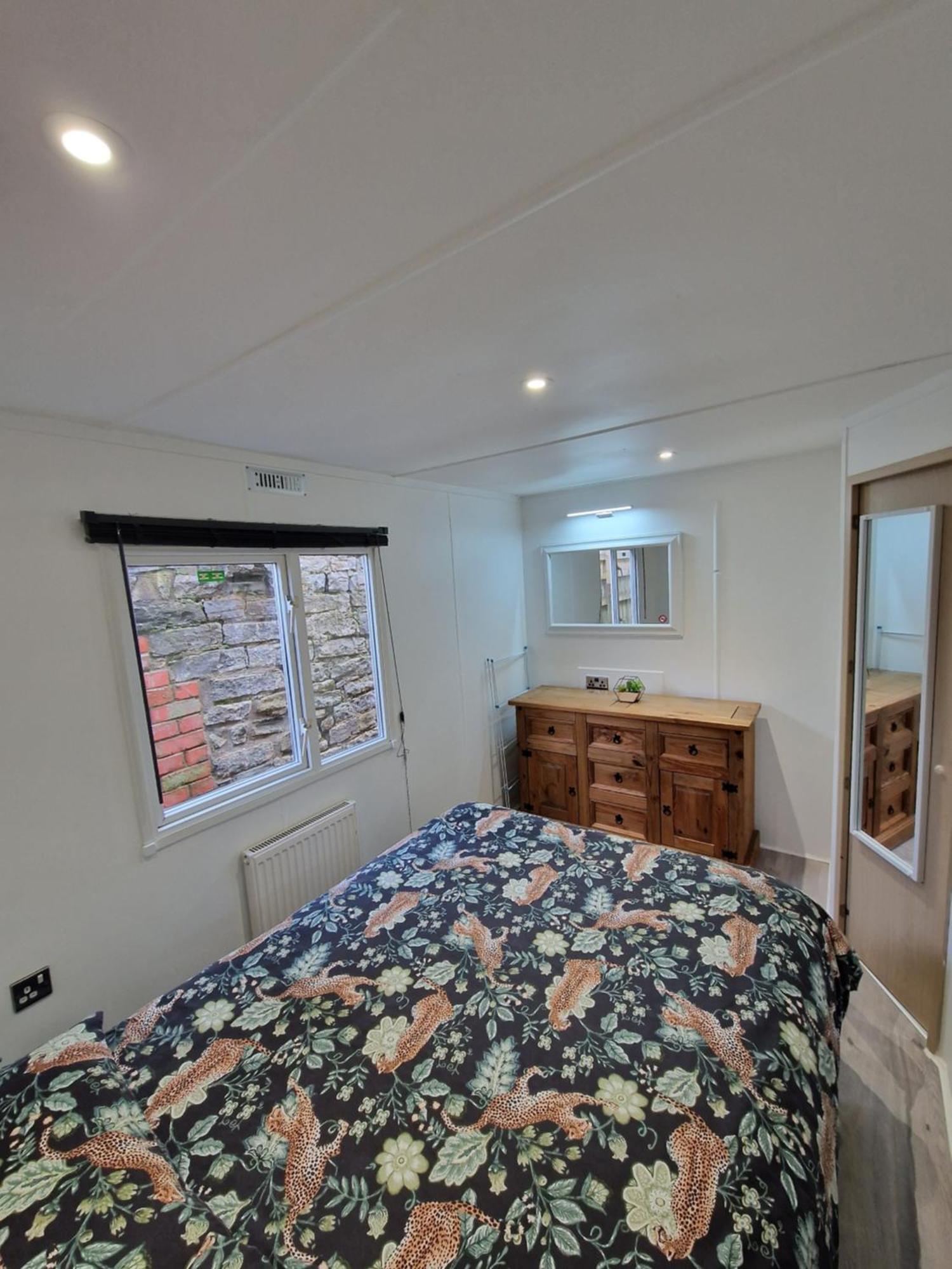 Featheredge Corner Lodge Веллс Екстер'єр фото
