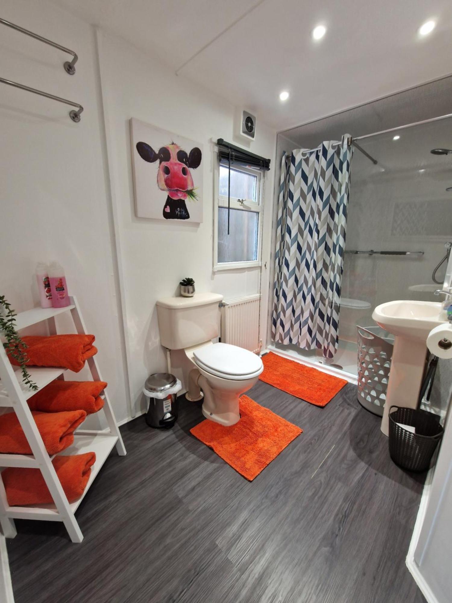 Featheredge Corner Lodge Веллс Екстер'єр фото