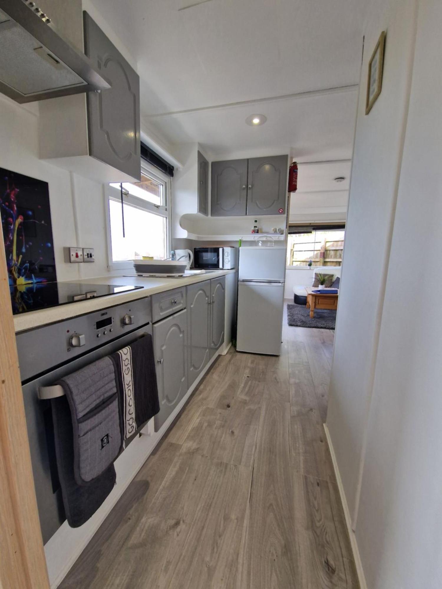 Featheredge Corner Lodge Веллс Екстер'єр фото